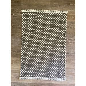 Threshold Gray White Dot Bath Mat